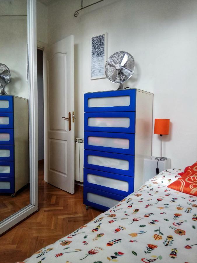 Habitación en casa particular Privada Paseo Del Arte Madrid